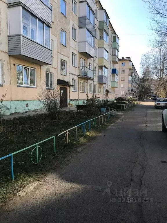 2-к кв. Красноярский край, Емельяновский муниципальный округ, Кедровый ... - Фото 0
