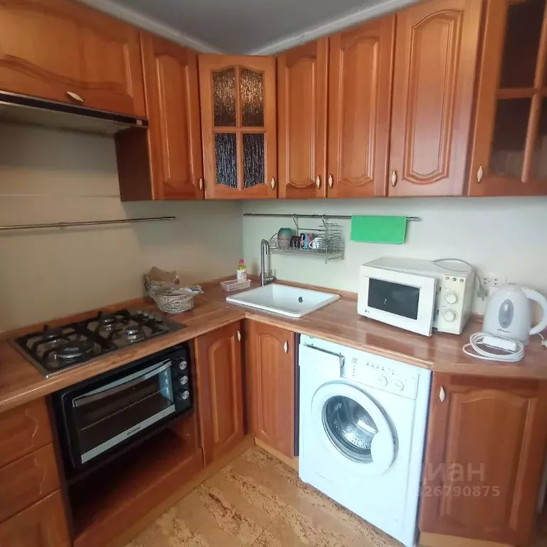 1-к кв. Омская область, Омск ул. Кирова, 4 (35.0 м) - Фото 2