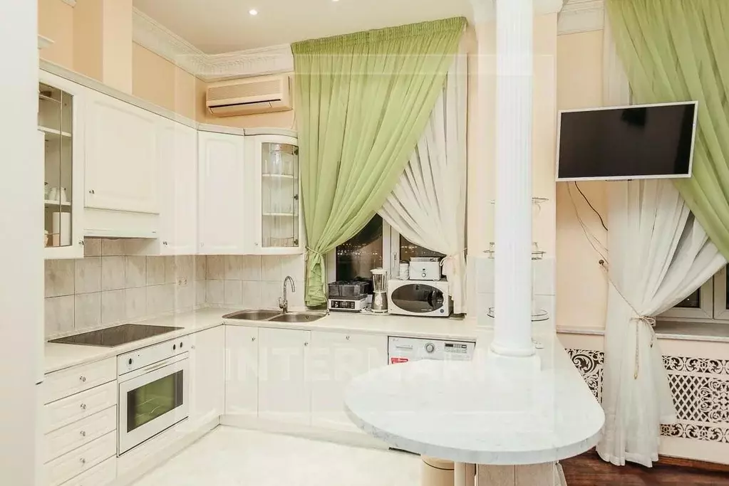 3-к кв. Москва ул. Серафимовича, 2 (140.0 м) - Фото 2