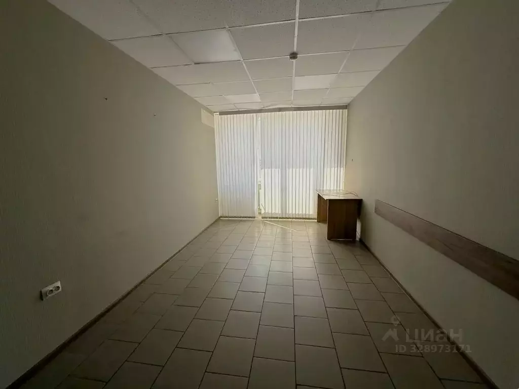 Помещение свободного назначения в Севастополь ул. Индустриальная, 3 ... - Фото 2