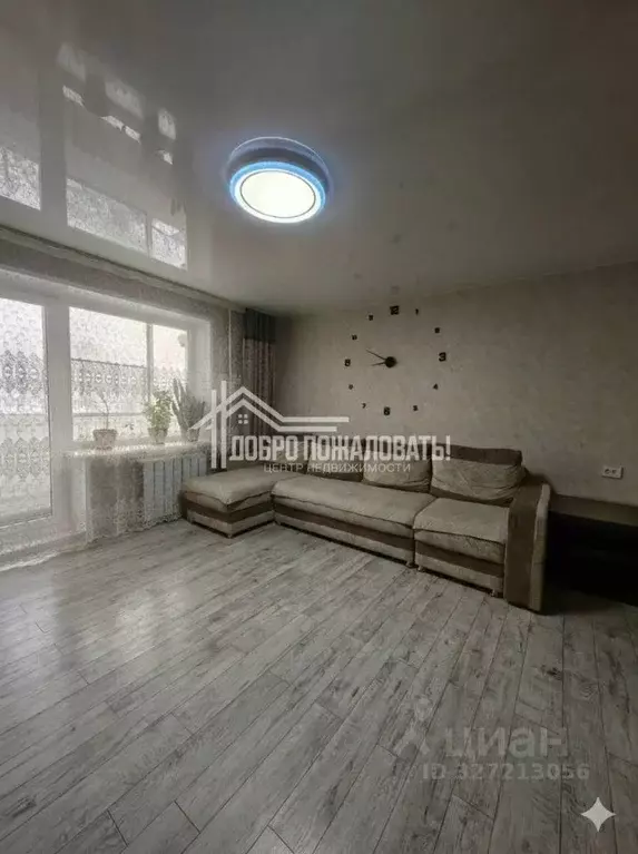 3-к кв. Хакасия, Абакан Пирятинская ул., 21А (63.5 м) - Фото 1