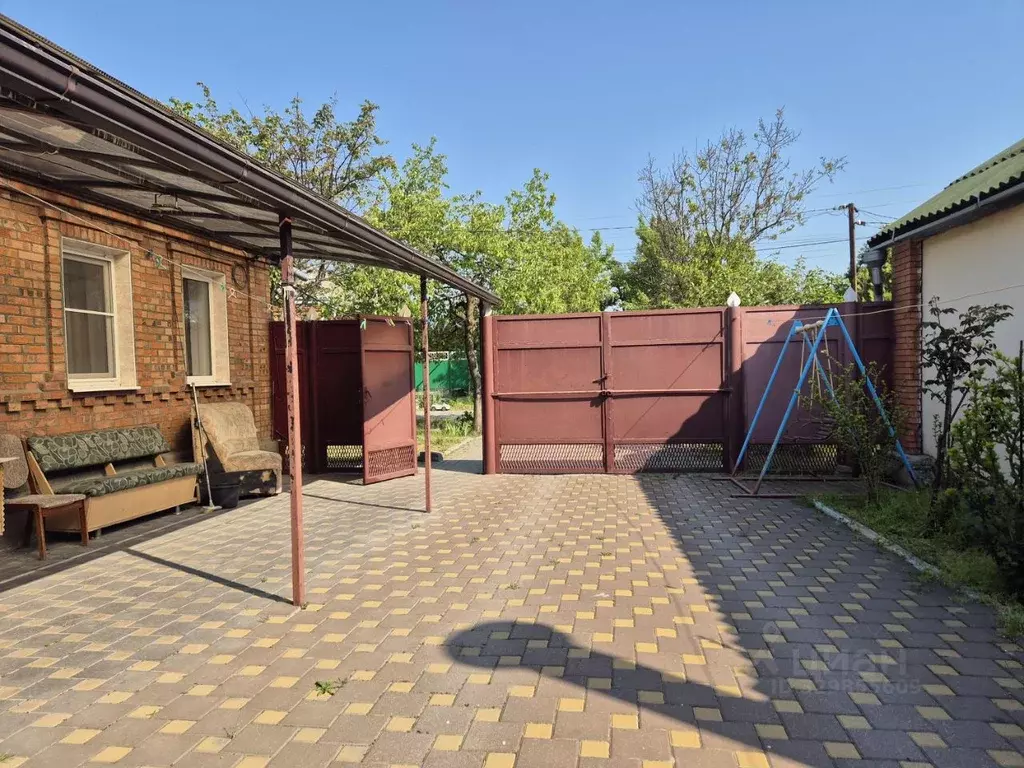 Дом в Ростовская область, Батайск Цимлянская ул. (90 м) - Фото 1