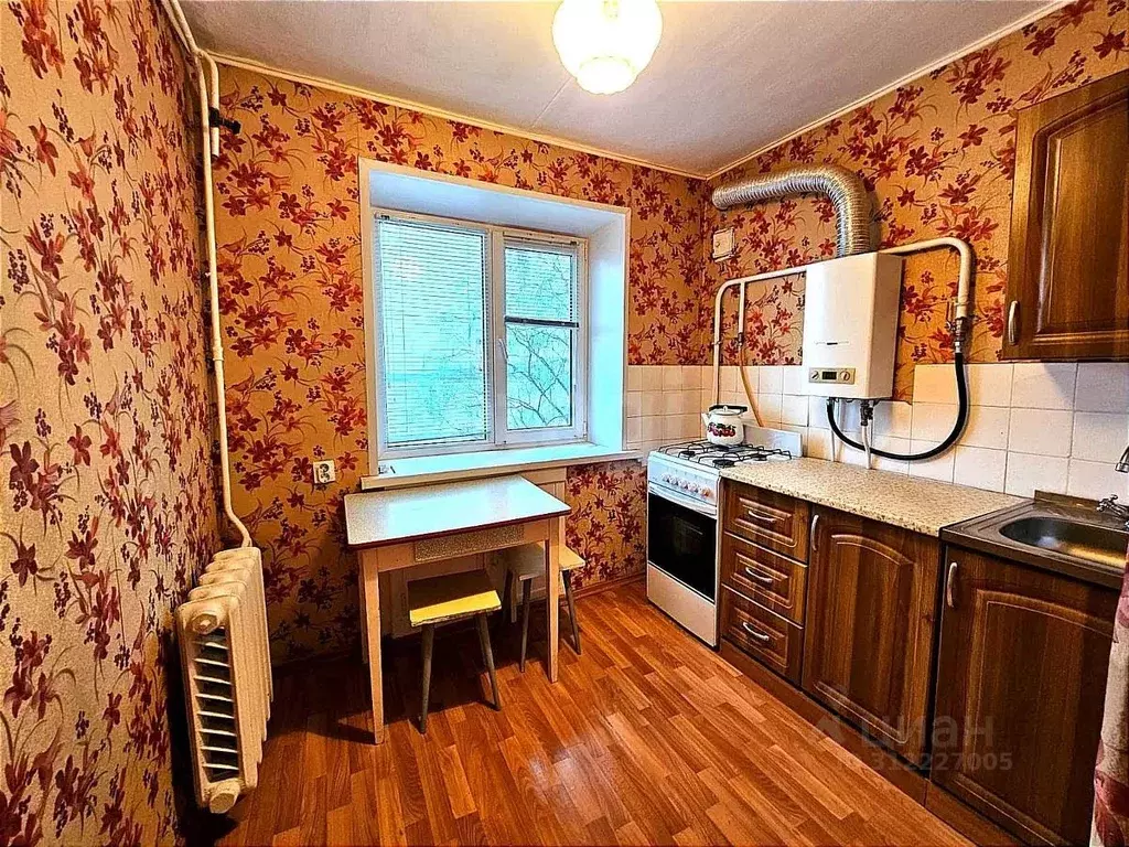 2-к кв. Псковская область, Псков Красноармейская ул., 11 (45.0 м) - Фото 0