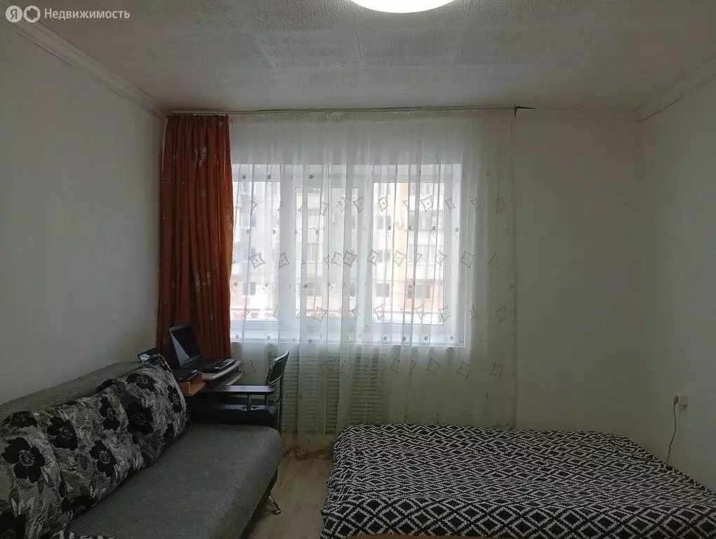 1-комнатная квартира: Курган, улица Коли Мяготина, 44 (18 м) - Фото 2