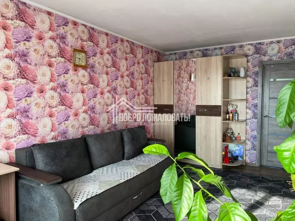 2-к кв. Хакасия, Черногорск ул. Бограда, 57 (47.8 м) - Фото 1