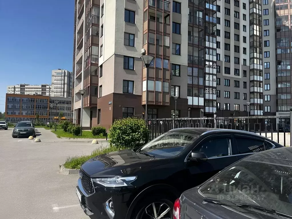 Помещение свободного назначения в Санкт-Петербург пос. Парголово, ул. ... - Фото 1