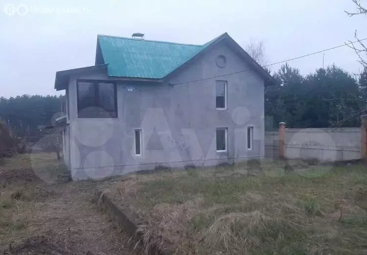 Дом в село Пирочи, Пирочинское шоссе, 9-й километр (110 м) - Фото 1