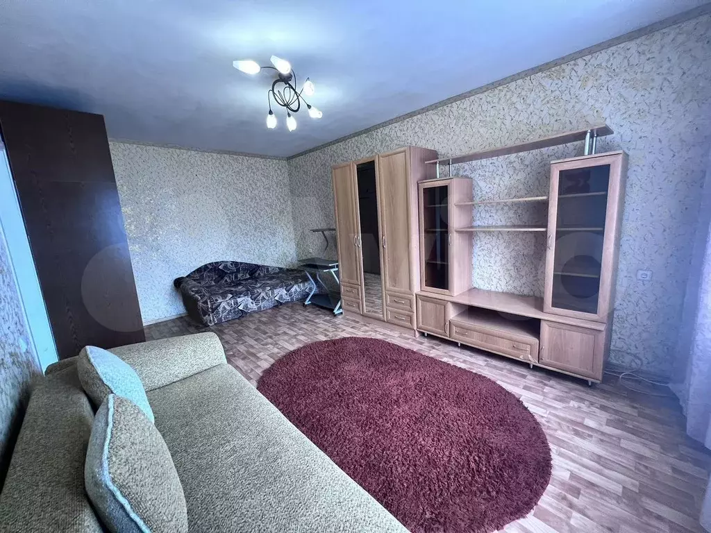 1-к. квартира, 40 м, 9/10 эт. - Фото 1