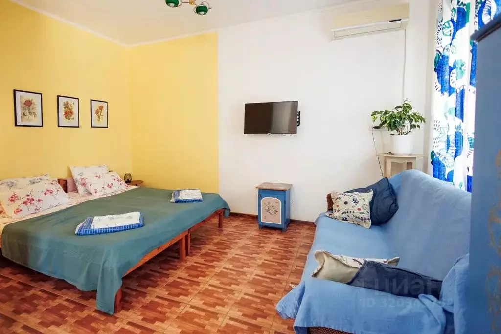 Комната Краснодарский край, Геленджик Лавровая ул., 10 - Фото 1