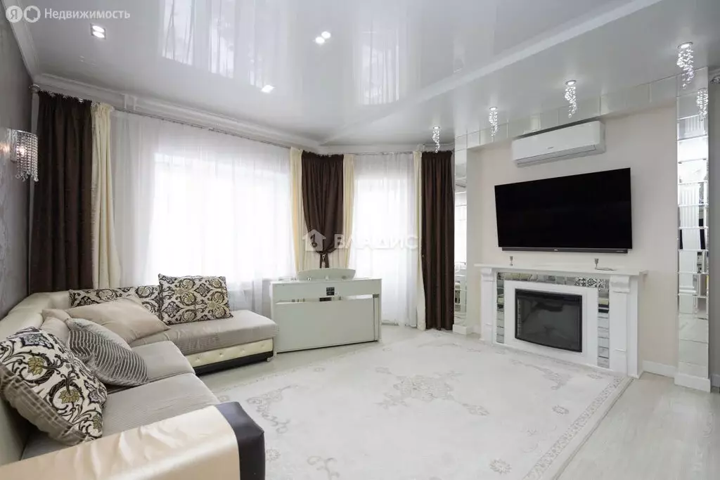 3-комнатная квартира: Благовещенск, Игнатьевское шоссе, 14/10 (92.7 м) - Фото 1