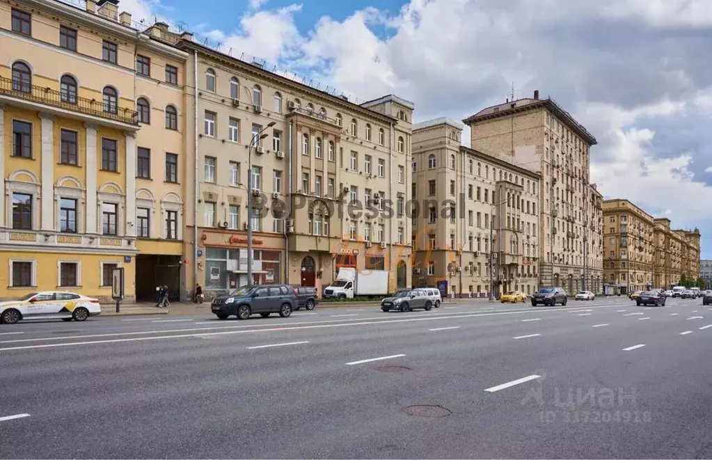 Помещение свободного назначения в Москва Садовая-Черногрязская ул., ... - Фото 1