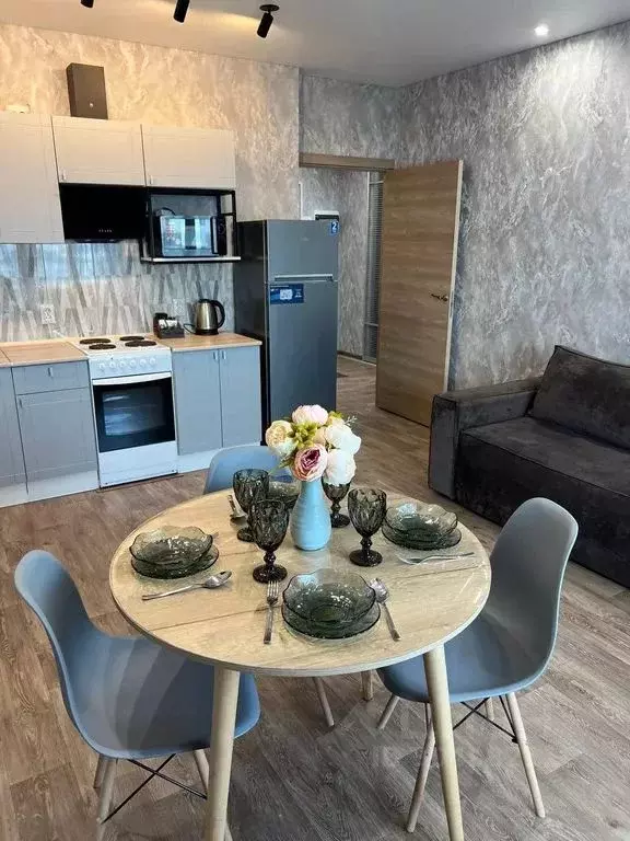 1-к кв. Татарстан, Набережные Челны ул. Шамиля Усманова, 18Е (49.0 м) - Фото 2