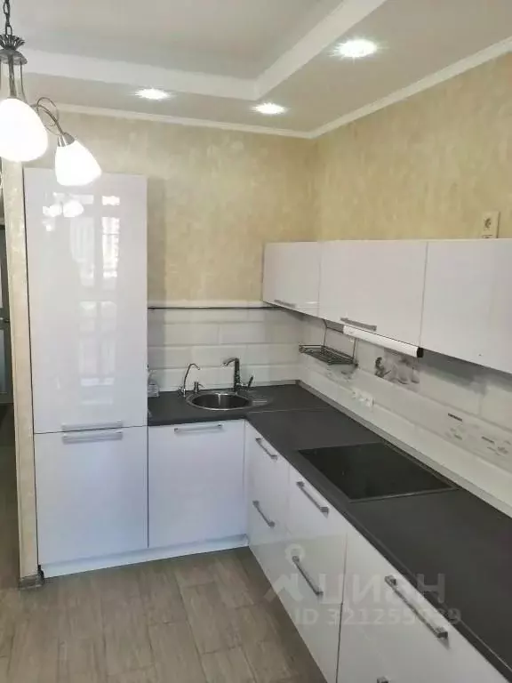 1-к кв. Омская область, Омск ул. Красный Путь, 105к1 (40.0 м) - Фото 1