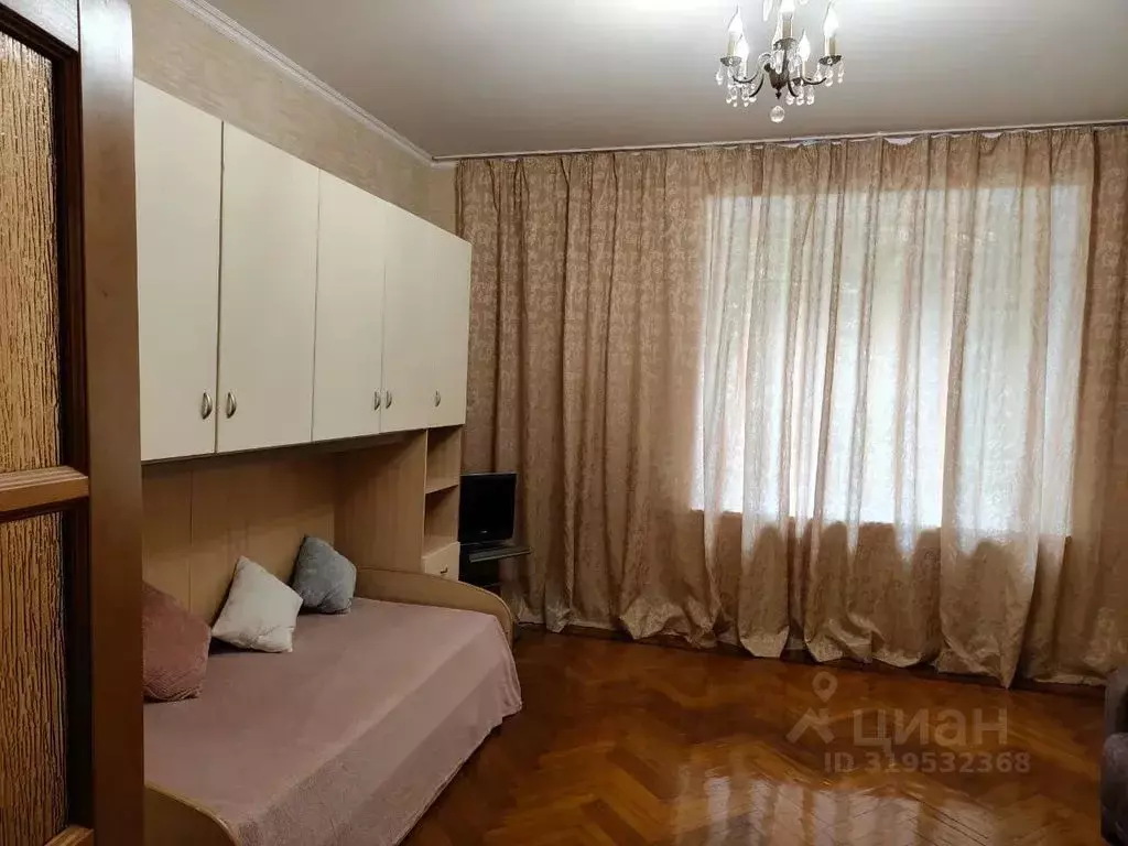 3-к кв. Северная Осетия, Владикавказ ул. Бутырина, 10 (78.0 м) - Фото 0