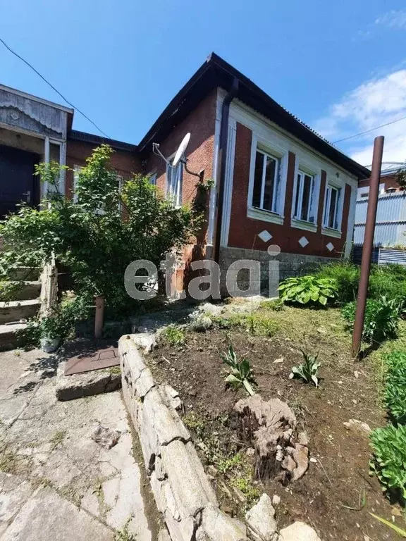 Дом в Ставропольский край, Ставрополь № 6 мкр, проезд Шипкинский, 9 ... - Фото 1