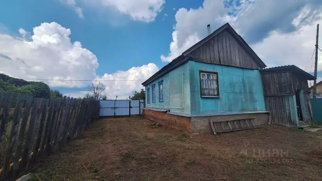 Дом в Оренбургская область, Бузулукский район, Колтубанский сельсовет, ... - Фото 0
