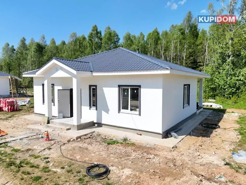 Дом в Калужская область, Боровский муниципальный округ, Совьяки с/пос  ... - Фото 1