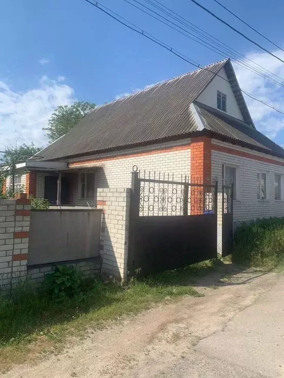 Дом в Белгородская область, Белгород Депутатская ул. (104 м) - Фото 0