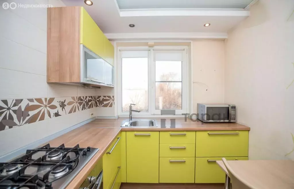 3-комнатная квартира: Челябинск, улица Нахимова, 9 (62.8 м) - Фото 2