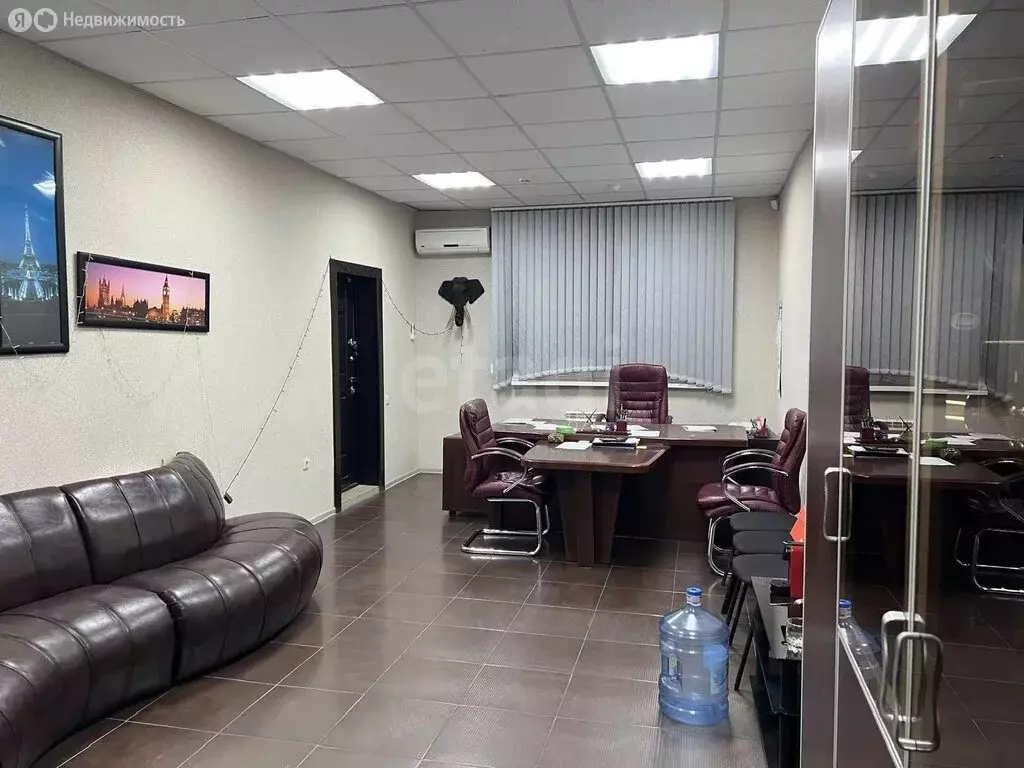 Офис (697.6 м) - Фото 1
