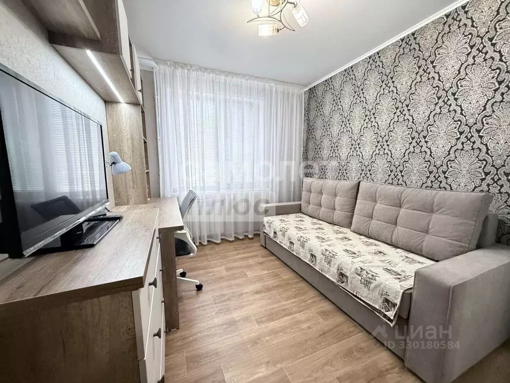 2-к кв. Татарстан, Набережные Челны просп. Сююмбике, 64 (42.4 м) - Фото 1