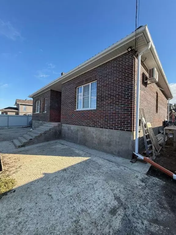 Дом в Ростовская область, Аксайский район, Большелогское с/пос, пос. ... - Фото 1