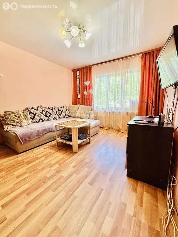 2-комнатная квартира: Череповец, Комсомольская улица, 29 (36 м) - Фото 0
