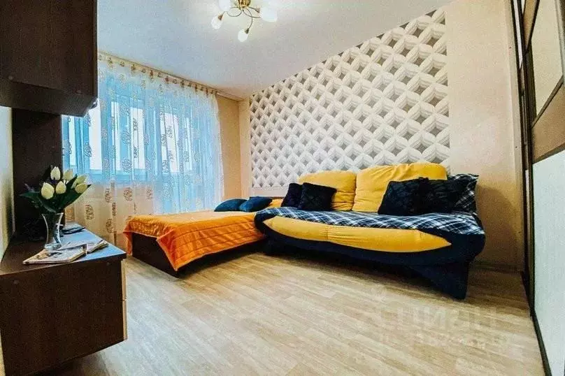 1-к кв. Ульяновская область, Ульяновск ул. Автомобилистов, 7А (35.0 м) - Фото 1