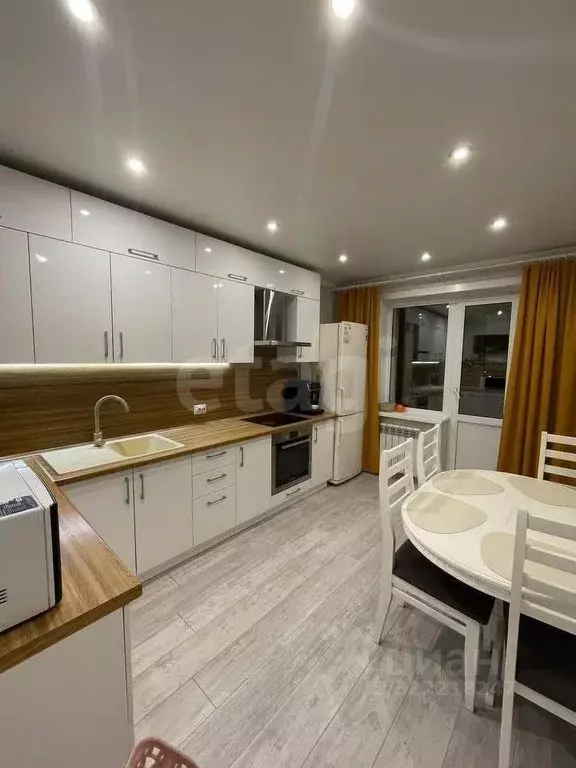 3-к кв. Алтайский край, Бийск Коммунарский пер., 29 (112.7 м) - Фото 1