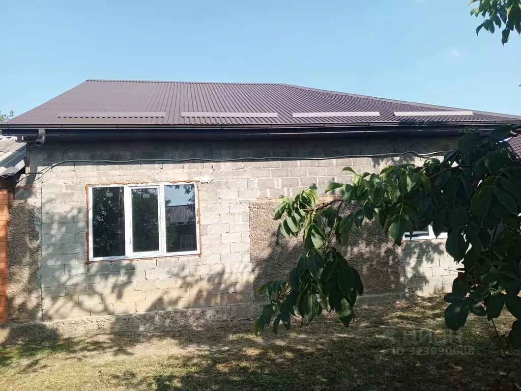 Дом в Адыгея, Майкоп ул. Ветеранов, 31 (88 м) - Фото 1