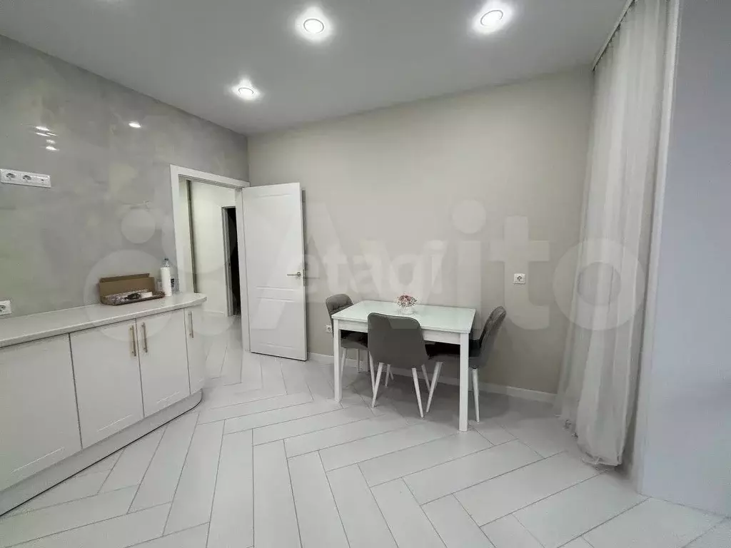 2-к. квартира, 68 м, 5/9 эт. - Фото 1