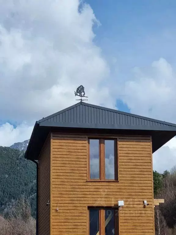 Дом в Карачаево-Черкесия, Теберда Карачаевский городской округ, ... - Фото 1