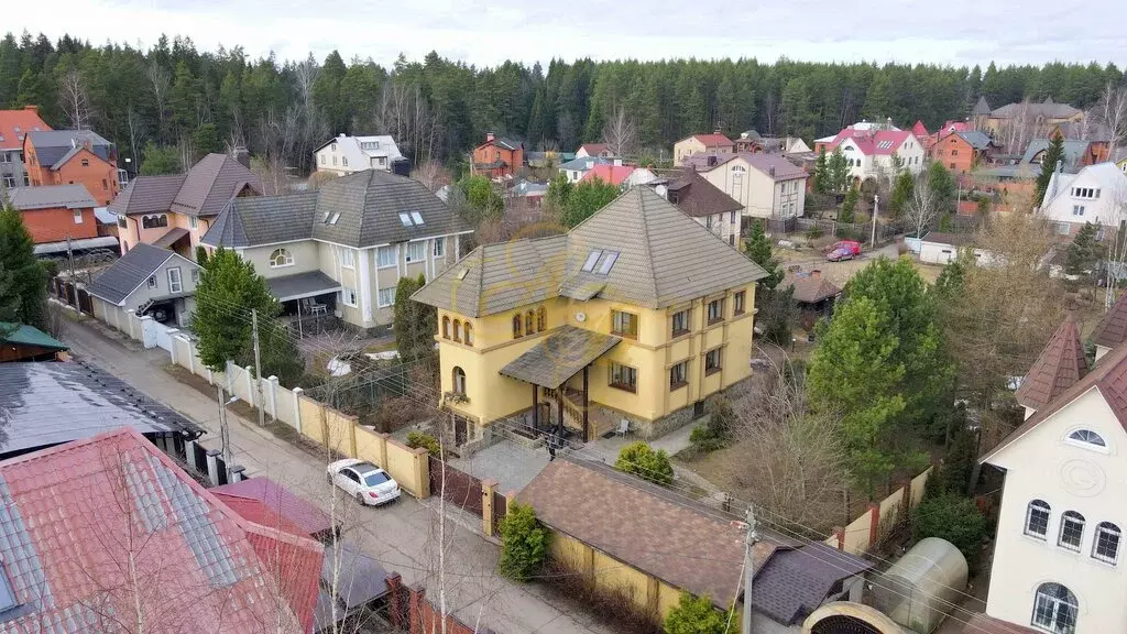 Дом в деревня Юрлово, Боровая улица, 8 (423 м) - Фото 0