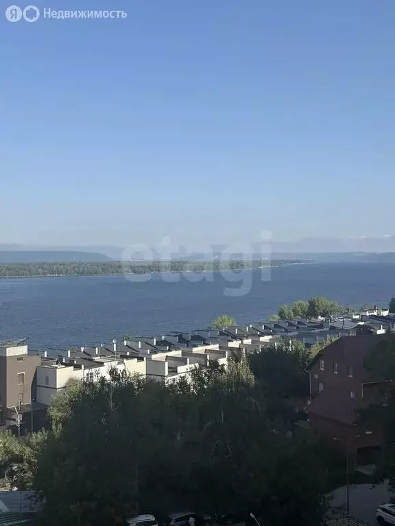 3-комнатная квартира: Самара, улица Лейтенанта Шмидта, 10 (71.9 м) - Фото 1