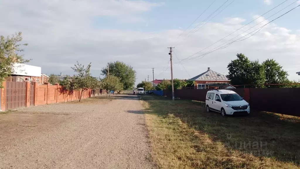 Участок в Адыгея, Адыгейск городской округ, Гатлукай аул ул. Гагарина, ... - Фото 0