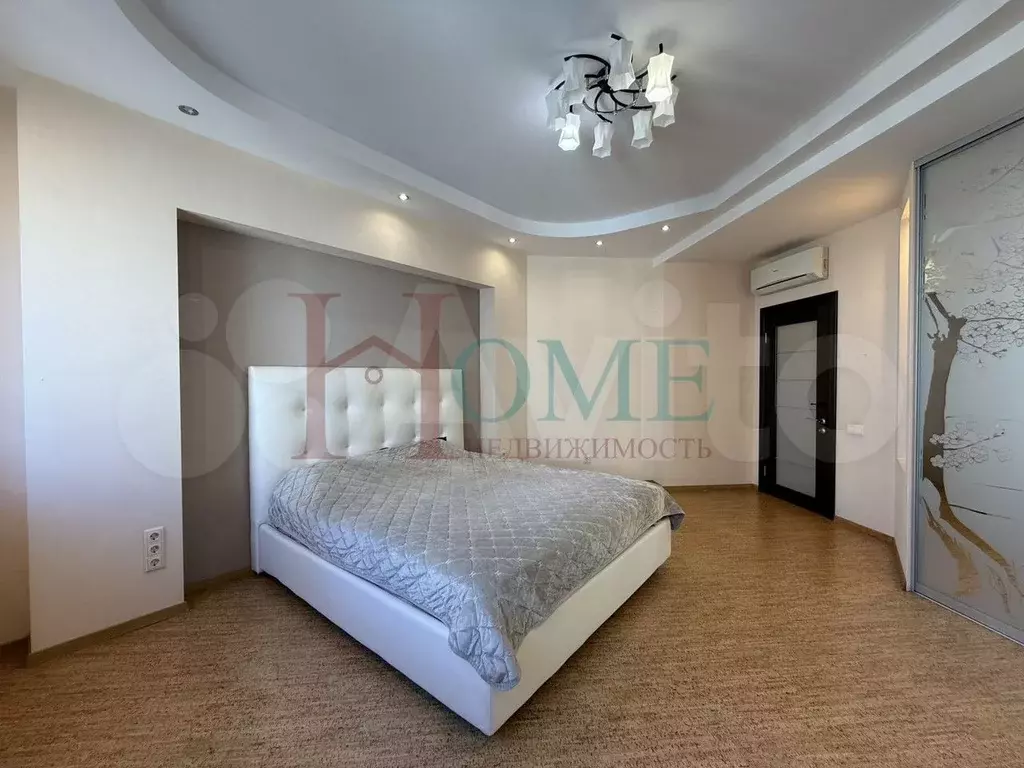 3-к. квартира, 130 м, 7/17 эт. - Фото 0