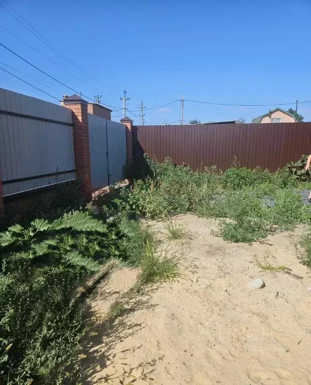Дом в Ростовская область, Новочеркасск ул. Бирюзовая (100 м) - Фото 1