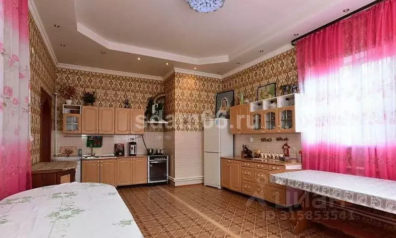 Дом в Свердловская область, Екатеринбург ул. Вакина, 83 (350 м) - Фото 1