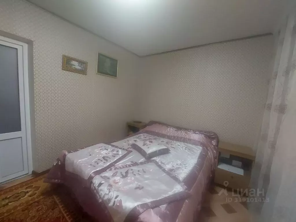 Дом в Ставропольский край, Новоалександровск Советская ул. (100 м) - Фото 1