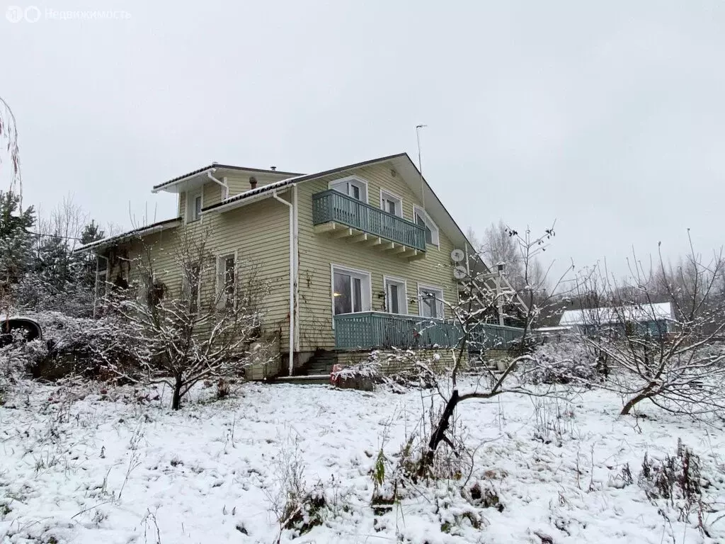 Дом в сельское поселение Малаховское, деревня Гибкино, 67 (200 м) - Фото 1