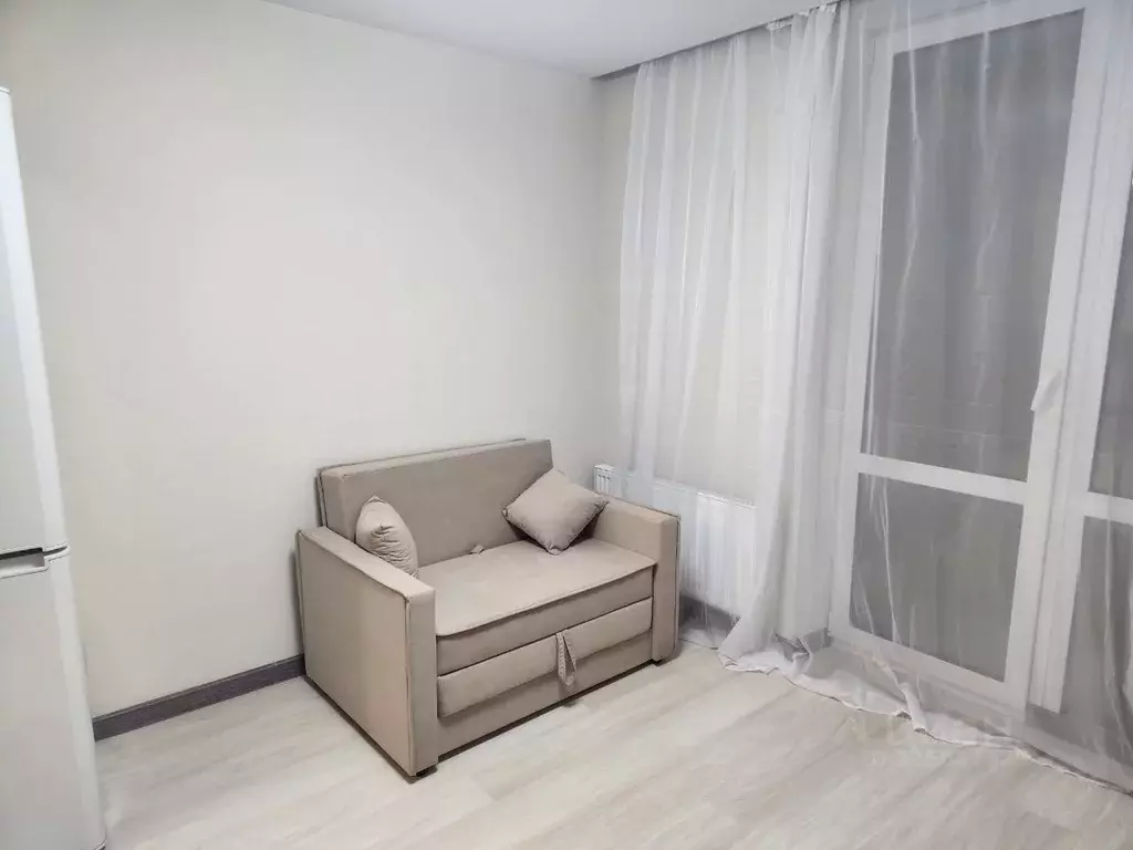 Студия Свердловская область, Екатеринбург Уктус жилрайон, Светлый мкр, ... - Фото 2