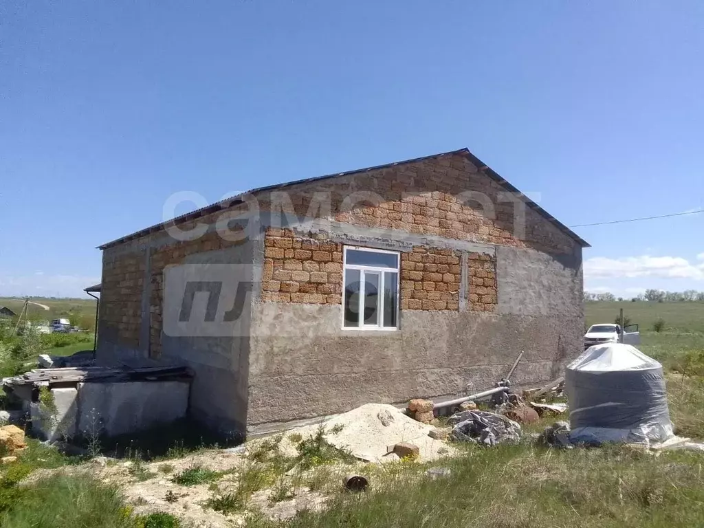 Дом в Крым, Симферопольский район, Перовское с/пос, с. Ключи ул. ... - Фото 1