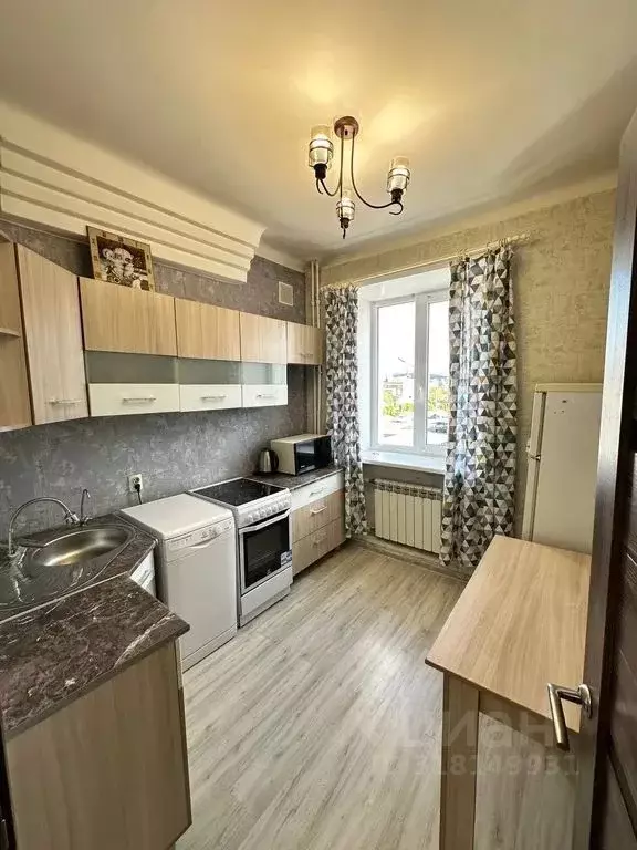 2-к кв. Бурятия, Улан-Удэ Коммунистическая ул., 41 (60.0 м) - Фото 0