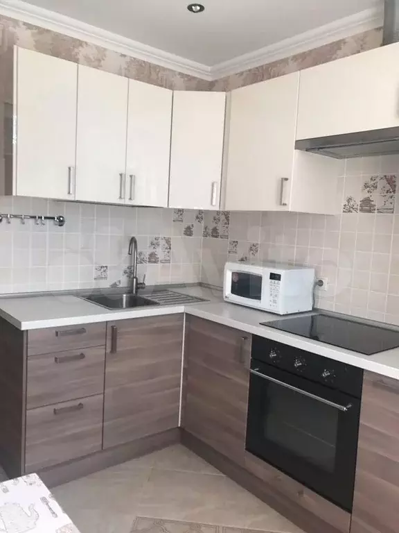 1-к. квартира, 41 м, 4/8 эт. - Фото 0