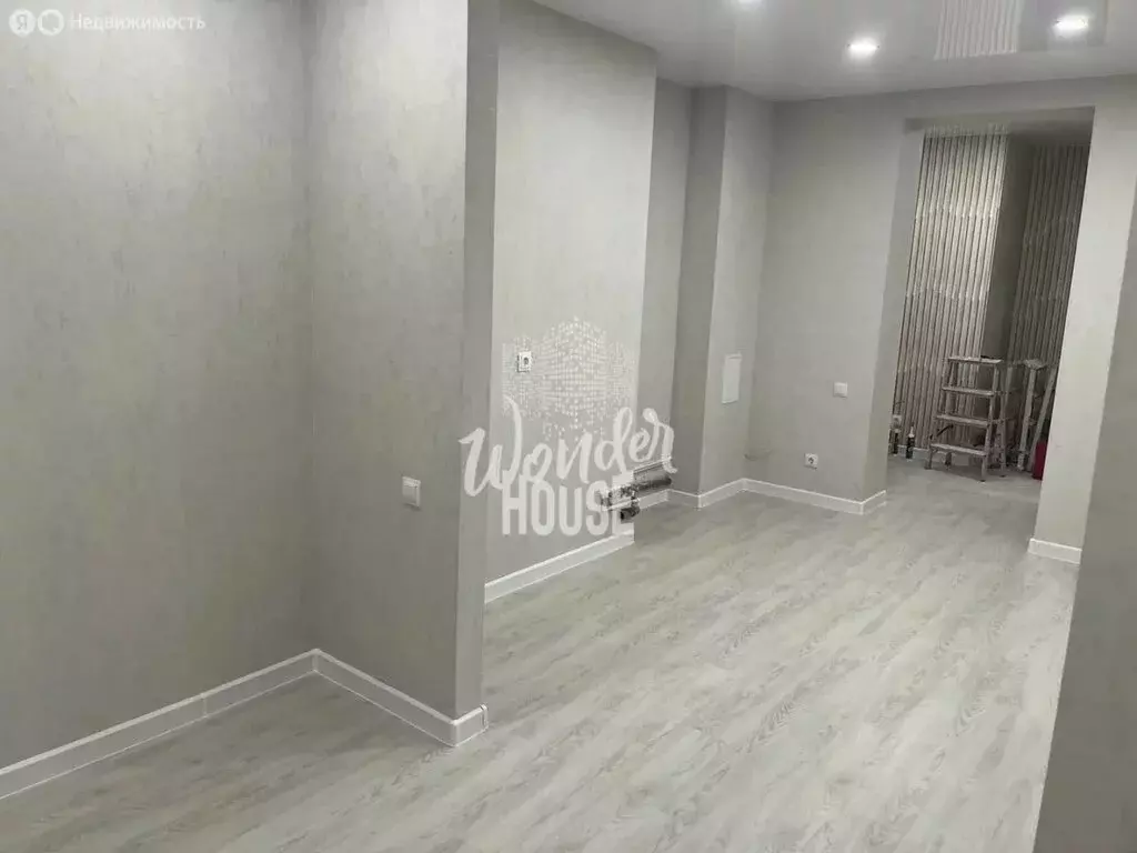 1-комнатная квартира: Тюмень, улица Республики, 204к10 (30.8 м) - Фото 2