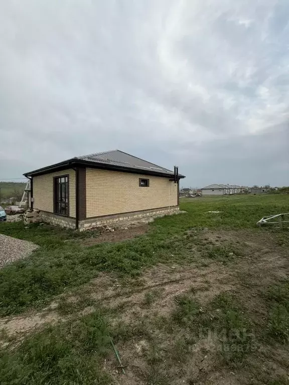 Дом в Ставропольский край, Шпаковский муниципальный округ, с. Надежда  ... - Фото 2