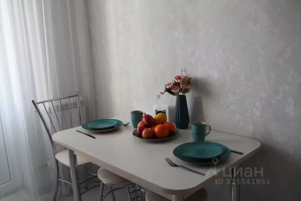 1-к кв. Саратовская область, Саратов проезд 4-й Волжский, 20 (47.0 м) - Фото 1