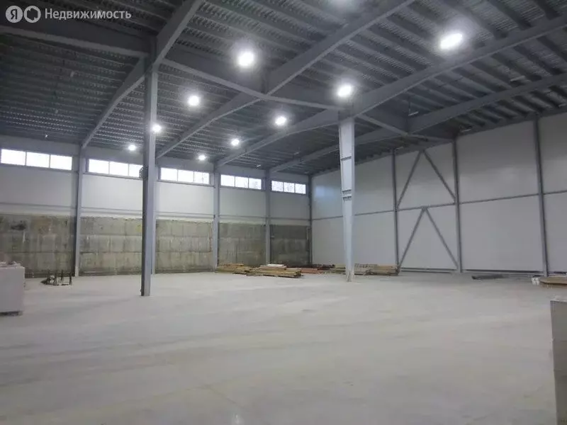 Склад (2500 м) - Фото 1