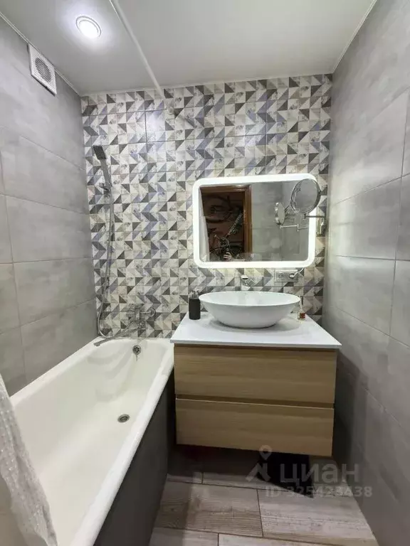 2-к кв. Алтай, Горно-Алтайск Коммунистический просп. (52.0 м) - Фото 2