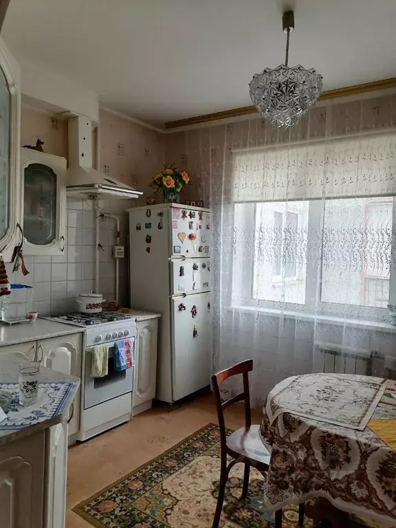 3-к кв. Омская область, Омск ул. Крупской, 9/1 (75.0 м) - Фото 1